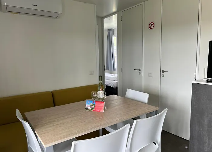 キャンプ場 Camping Resort Riegersburg リーガースブルク