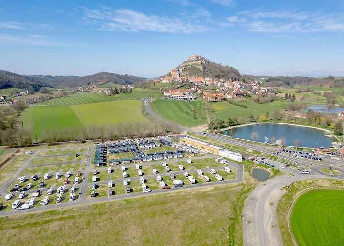 مكان تخييم Camping Resort Riegersburg