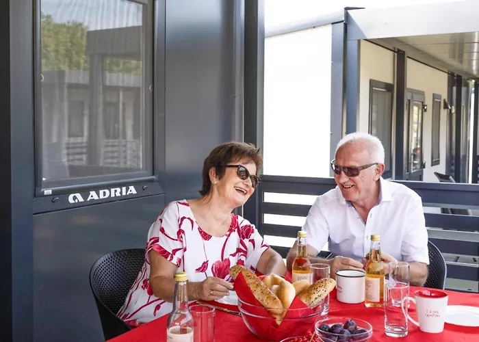 مكان تخييم Camping Resort Riegersburg